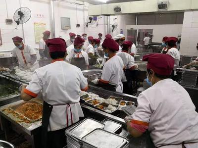 佛山開展學校配餐單位專項清查行動，全力保障學校食品安全